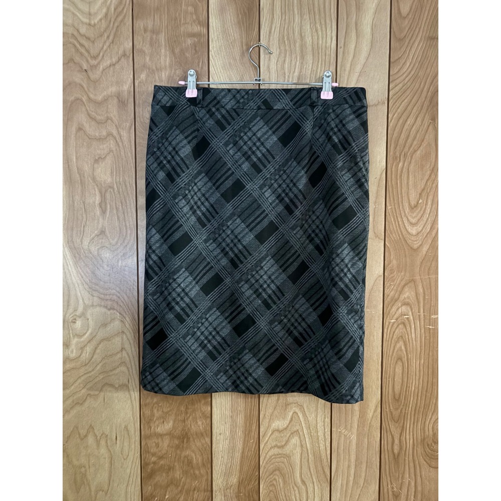 Dalia‎ Collection Gray Black Plaid Pencil Skirt Size 10 Knee Length Office Wear